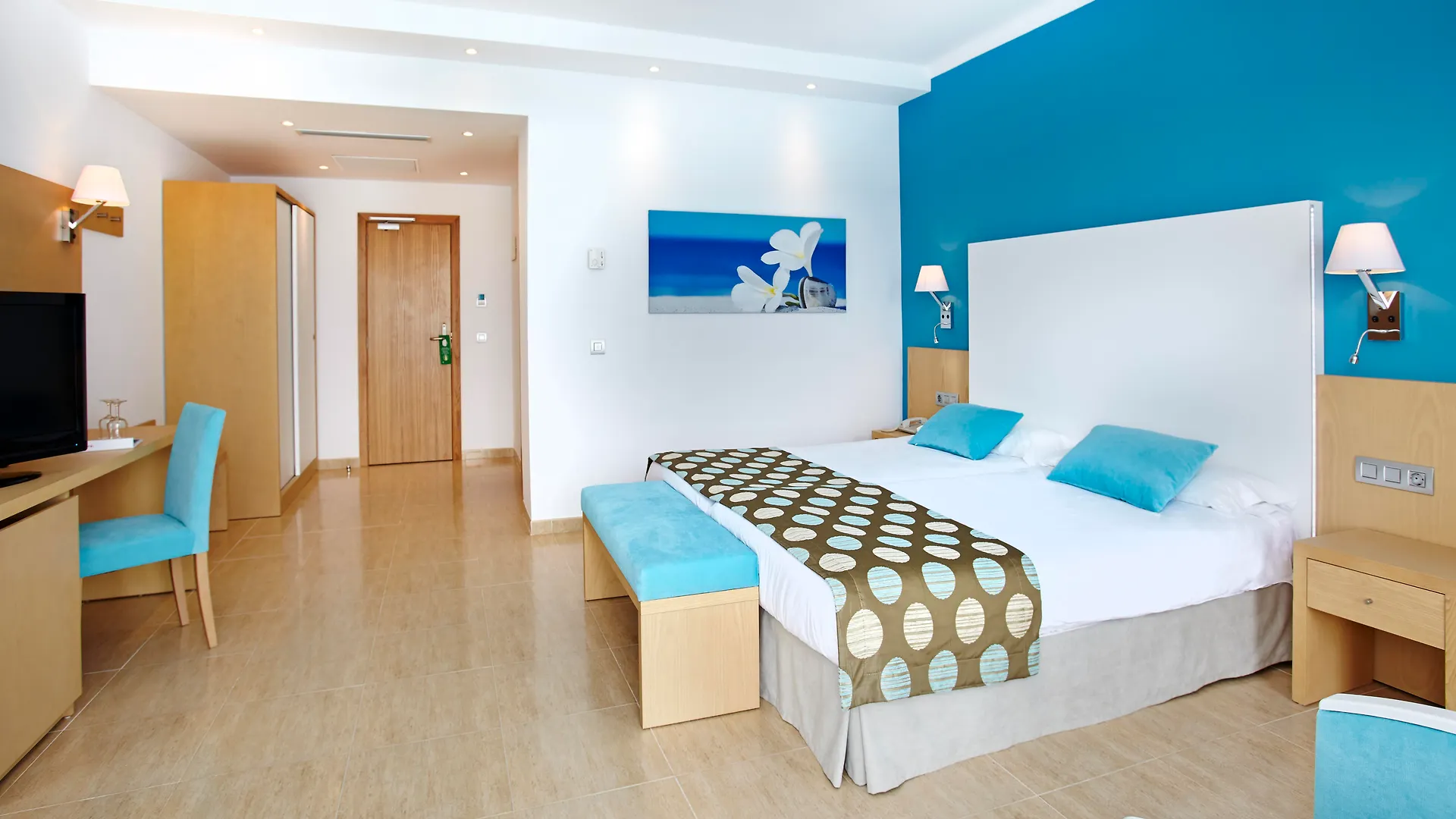 ****  Universal Hotel Marques Colonia de Sant Jordi Spain