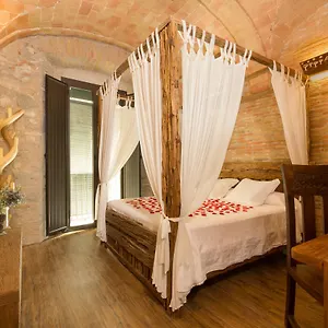https://hotel-historic.topcostabravahotels.com