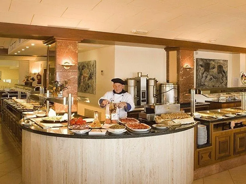 Universal Hotel Marques Colonia de Sant Jordi 4*,  Španělsko